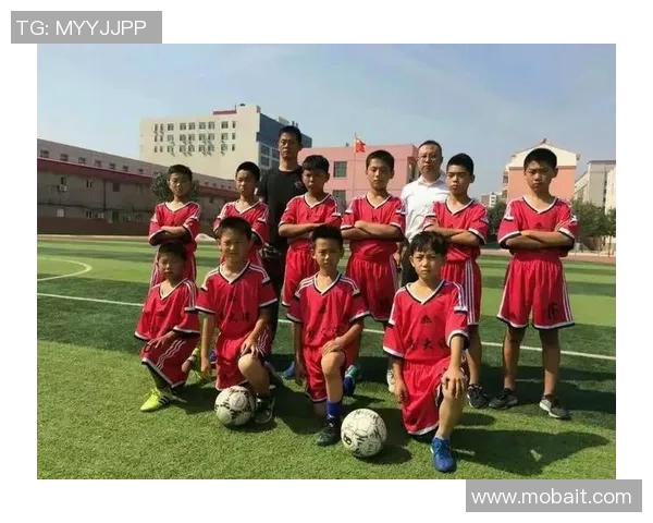 足球明星的儿子如今几岁了他的成长历程引人关注 足球明星的儿子如今几岁了他的成长历程引人关注